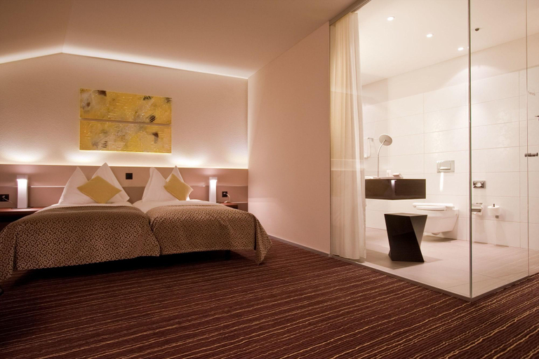Bedroom 3, Riverside, Bülach