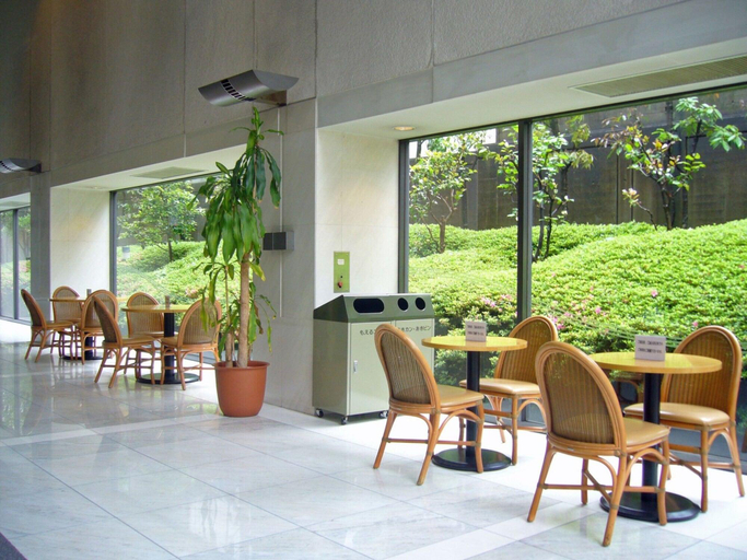 Public Area 3, Hotel Oaks Early-Bird Osaka Morinomiya, Osaka