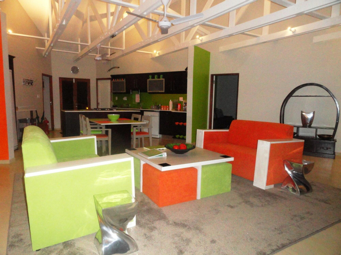 Public Area 4, Bushwillow Collection, Umkhanyakude