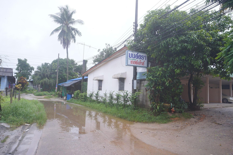 Exterior & Views 2, Montra Guesthouse, Muang Ranong