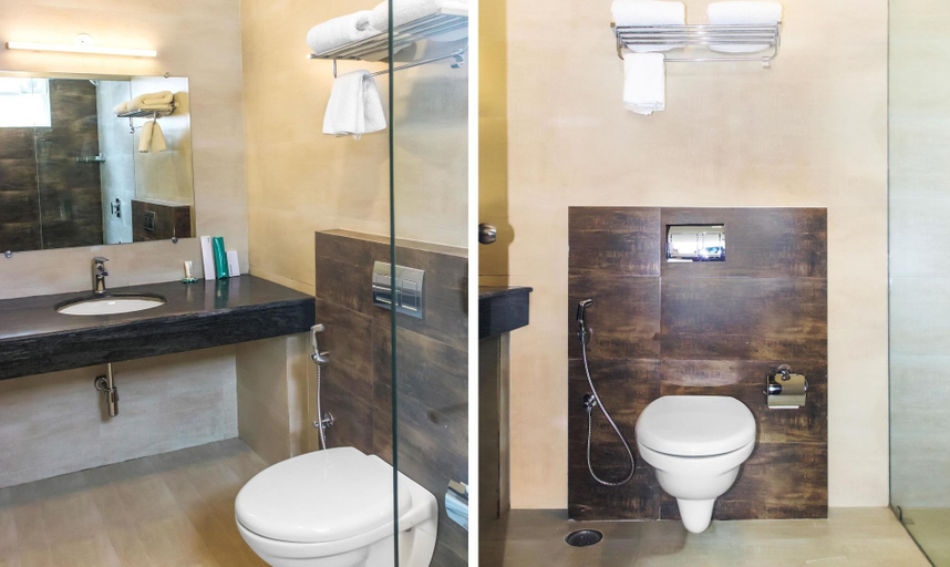 Bathroom 4, Treebo Premium PL Grand, Visakhapatnam, Visakhapatnam