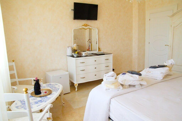 Bedroom 3, Les Suites de Lulu, Lecce