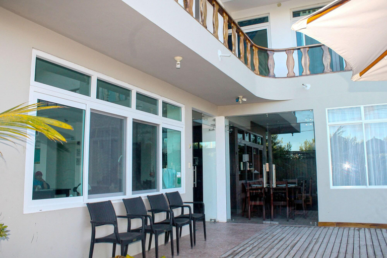Public Area 2, Hotel Cally Galapagos, Isabela