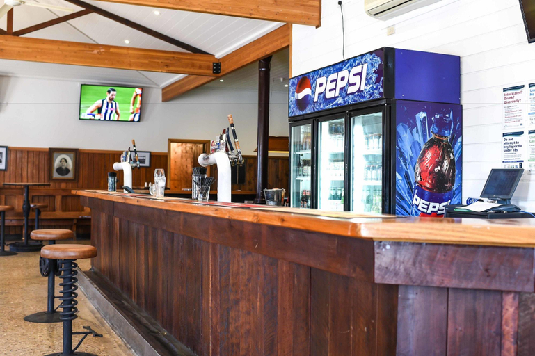 Public Area, Heyfield Railway Hotel, Wellington - Maffra
