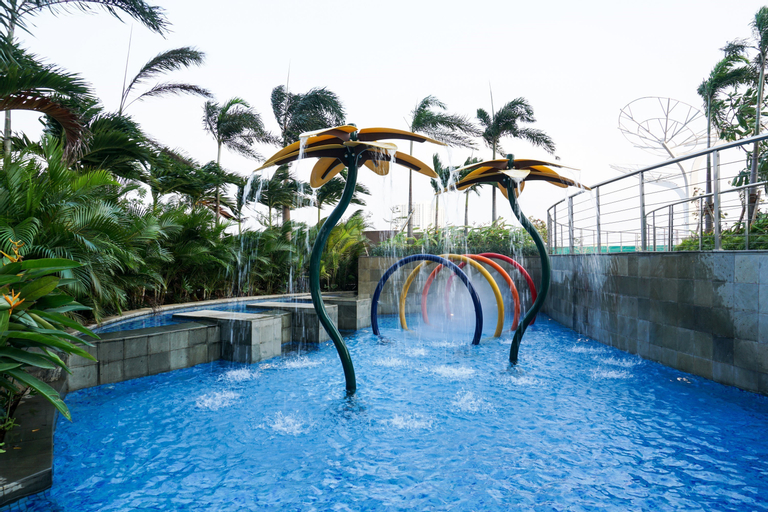 Sport & Beauty 5, Comfort and Modern Studio at West Vista Apartment By Travelio, West Jakarta
