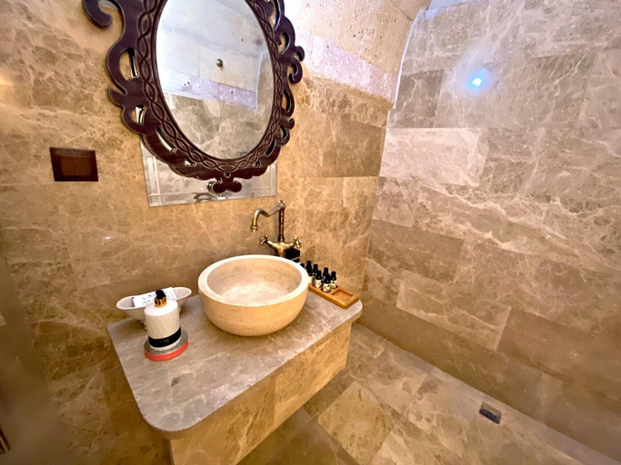 Bathroom 4, Mimi Cappadocia Luxury Cave Hotel, Nevşehir