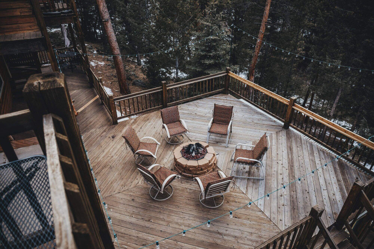Public Area 3, Juniper Mountain House, Jefferson