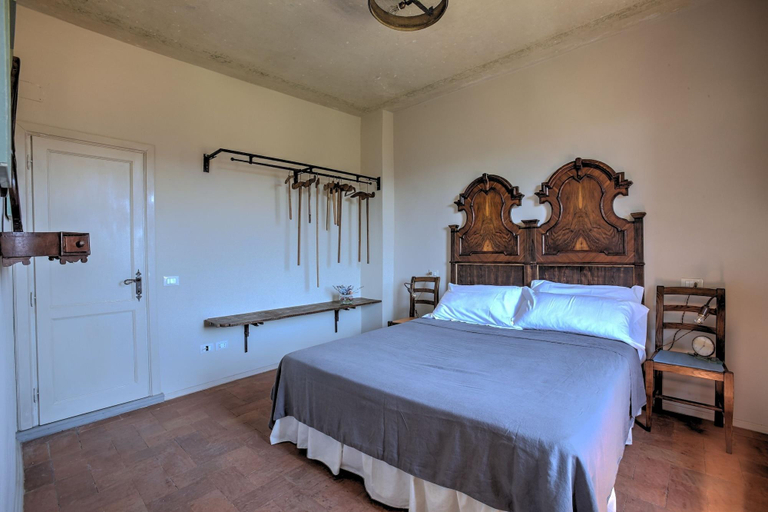 Bedroom 3, Palazzo Gatteschi, Arezzo