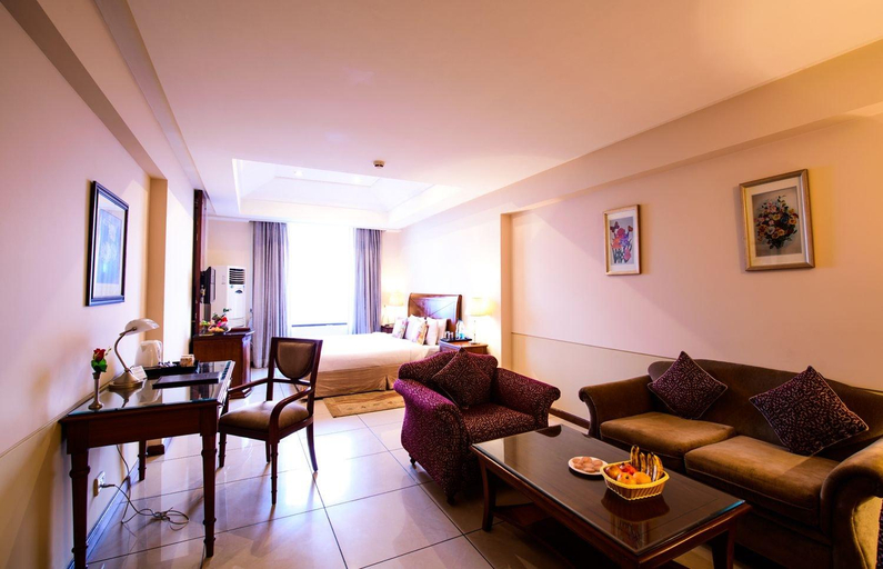 Bedroom 3, Hotel Majestic Grand, Jalandhar