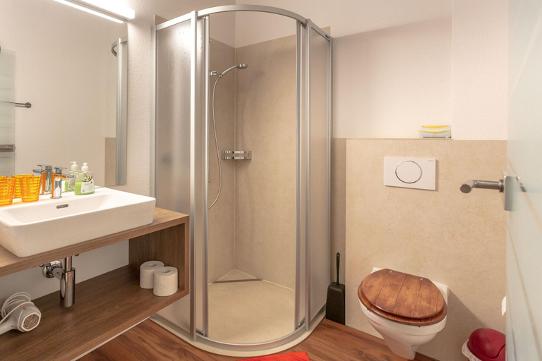 Bathroom, Andi's BnB, Zug