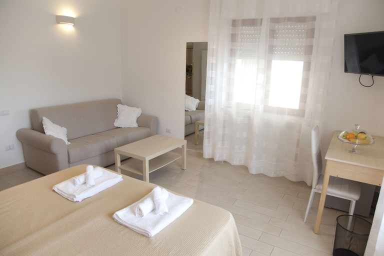 Bedroom 2, Arcadia, Vibo Valentia