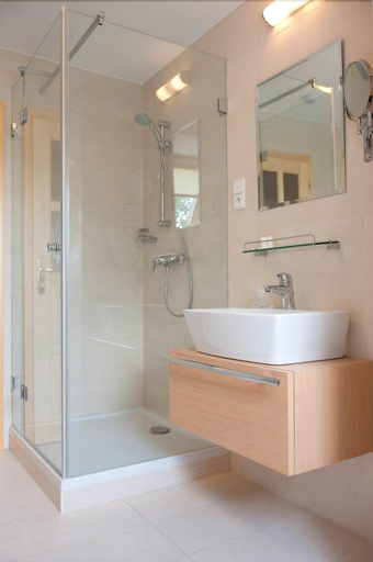 Bathroom 4, Hotel Karpatsky Dvor, Malacky