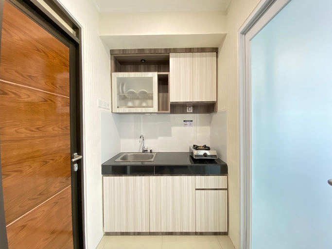 Others 4, Enticing 1BR Apartment at Gateway Pasteur near Exit Toll Pasteur By Travelio, Bandung