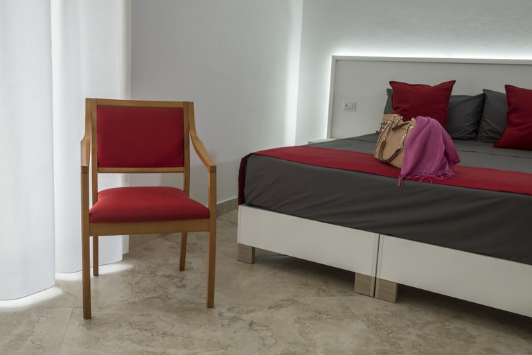 Bedroom 4, Palazzo Della Mura, Salerno