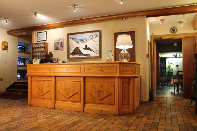 Public Area, Hôtel du Crêt Rond - Logis, Savoie