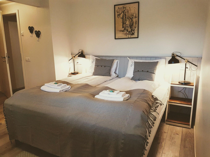 Bedroom 3, Grásteinn Guesthouse, Svalbarðshreppur