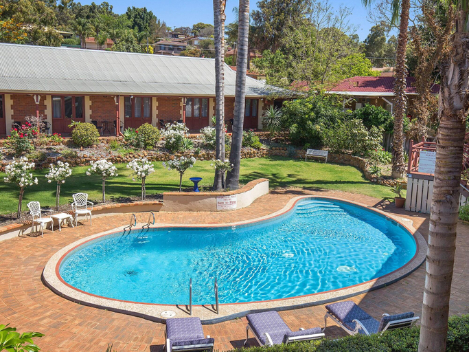 Sport & Beauty 5, Heritage Country Motel, Armadale