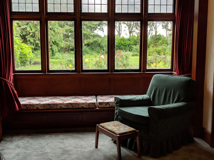 Public Area 2, Hemsworth Estate, Ashburton