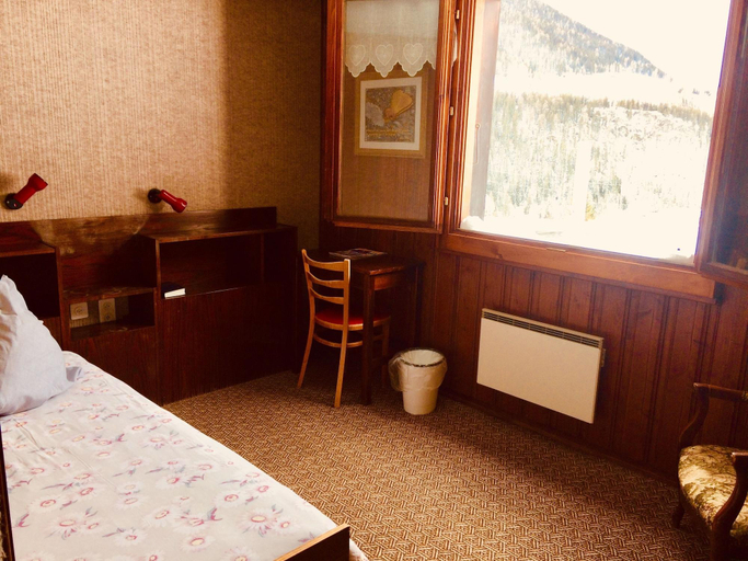 Bathroom 4, Au Bivouac de Napoléon, Entremont