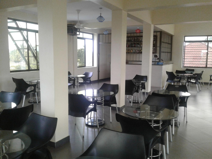 Food & Drinks 5, FQ Village Hotel, Ilala