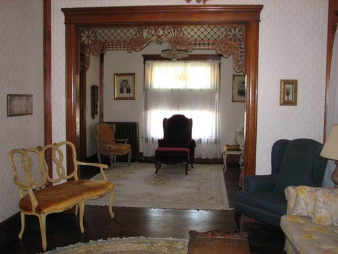 Public Area, Historic Philip Houston House, Thomas