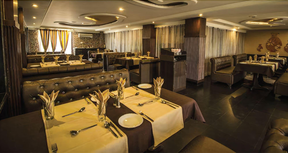 Food & Drinks, Hotel Aryan, Jharsuguda