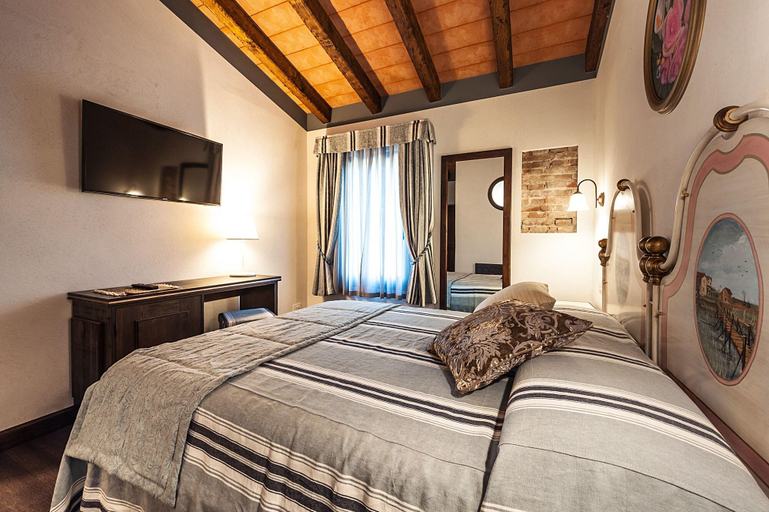 Bedroom 3, Locanda Bepa, Mantua