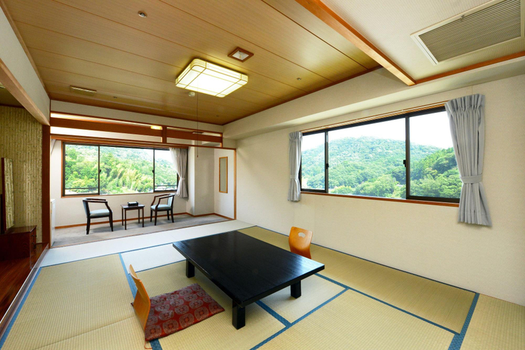 Bedroom 3, Shuzenji Onsen Hotel Takitei, Izu
