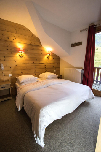 Bedroom 4, Hôtel Lac Bleu 1650, Savoie