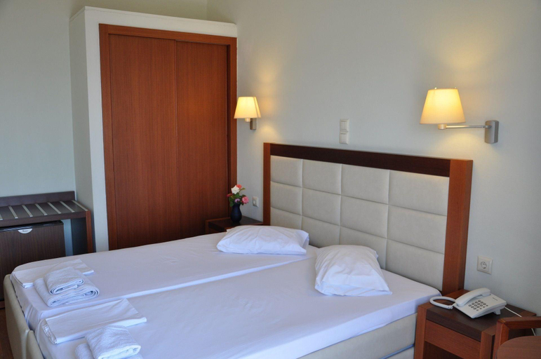 Bedroom 3, Elena Hotel, Central Greece