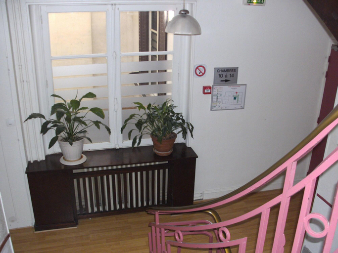 Public Area 3, Hotel Saint Paul, Meuse