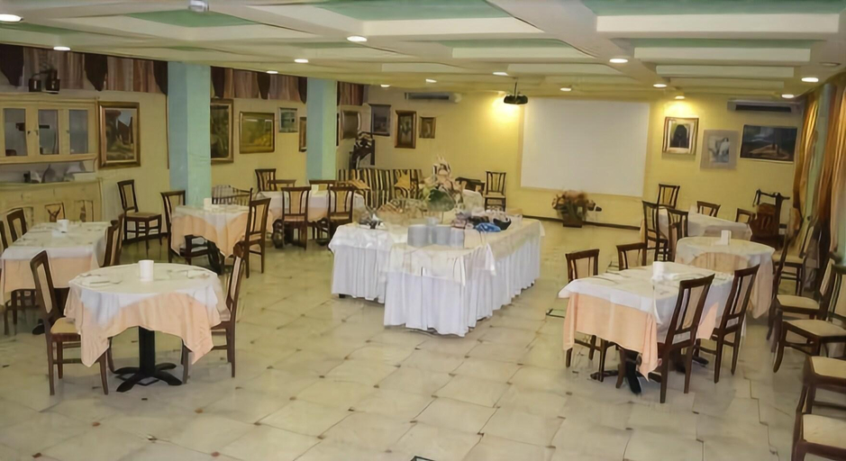 Food & Drinks 5, Albergo La Piana, Brescia