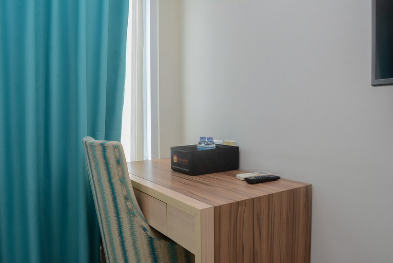 Others 4, Cozy and Best Choice Studio at Bogor Icon Apartment By Travelio, Bogor