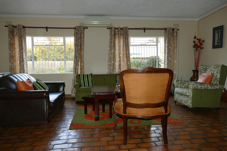 Public Area, Inkindaba Guest House, Hwange