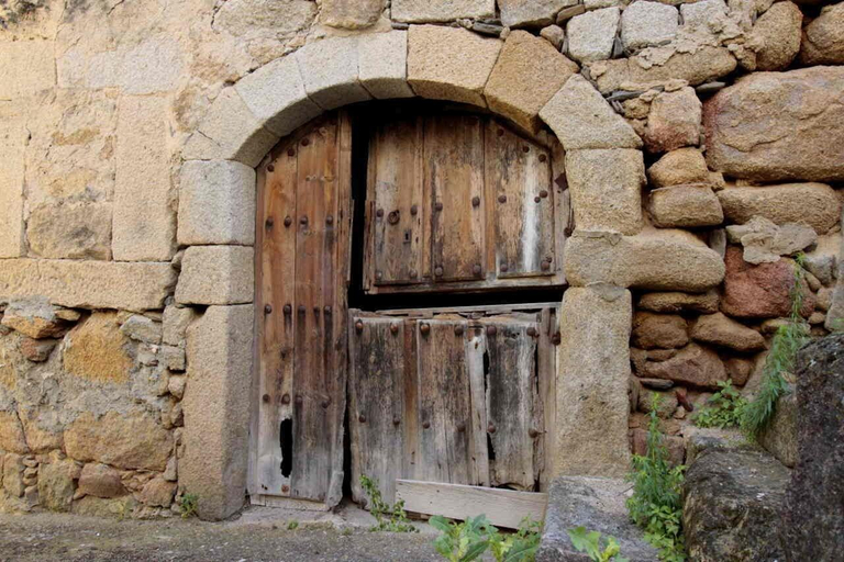 Exterior & Views 2, Hostal Arribes Del Duero, Zamora