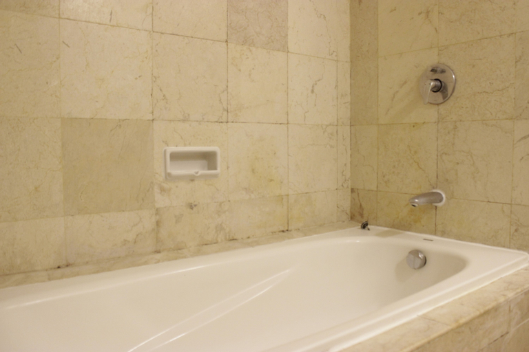 Bedroom 4, Modern & Deluxe 2BR at Braga City Walk Apartment By Travelio, Bandung