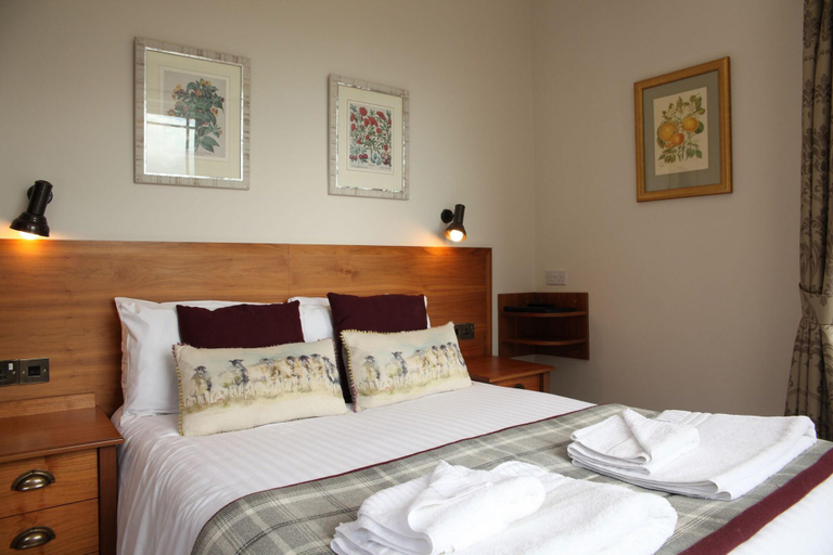 Bedroom 2, The Jug & Bottle, Wirral