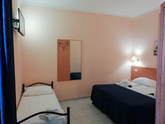 Bedroom 5, Palma Residence, Rome