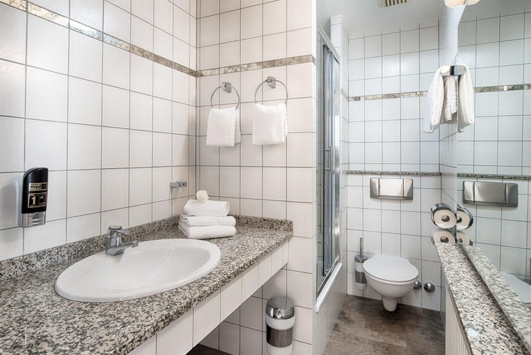 Bathroom 5, Home Hotel, Dortmund