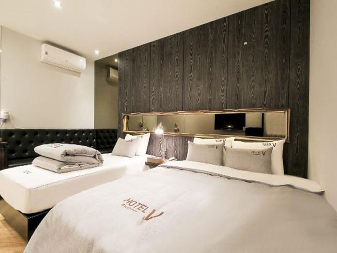 Bedroom 5, V Hotel, Gangseo