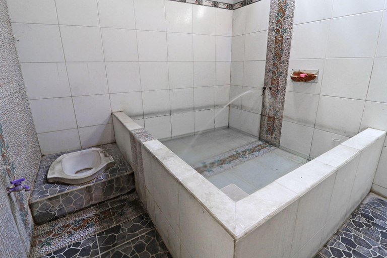 Bathroom 5, Hotel Agung Permata Artha, Garut