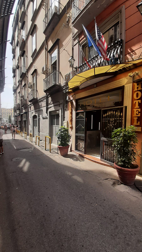 Exterior & Views 2, Hotel Bella Napoli, Napoli