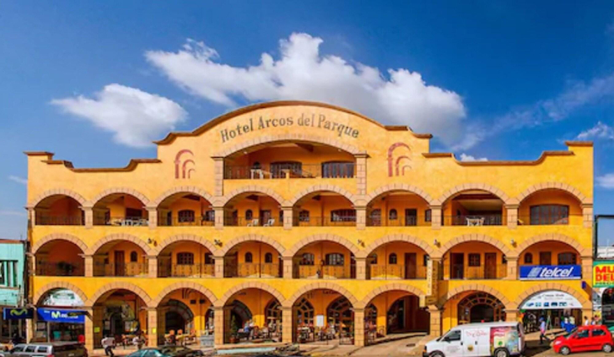 Exterior & Views 3, Hotel Arcos Del Parque, Oluta