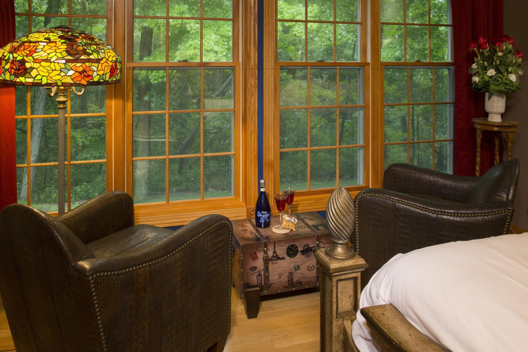 Public Area 4, Hidden Serenity B&B, Washington