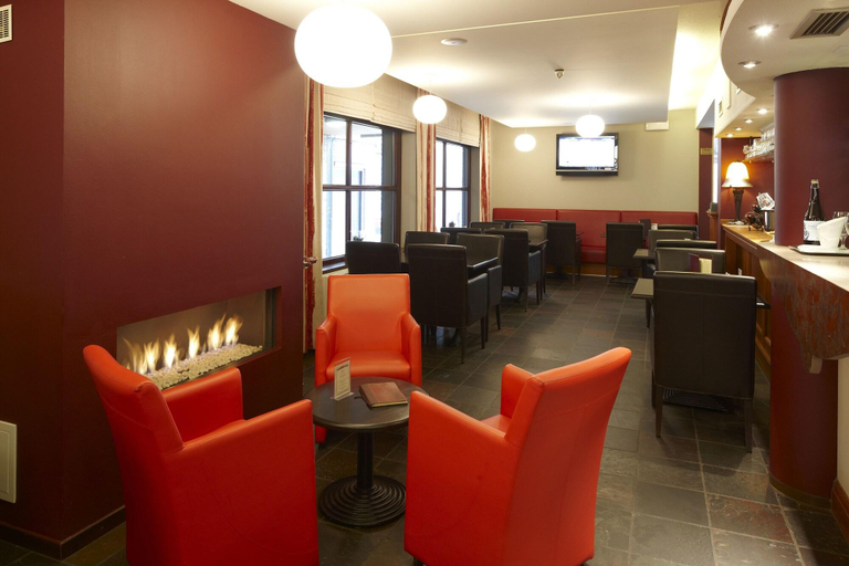 Public Area 3, Ambiotel, Limburg