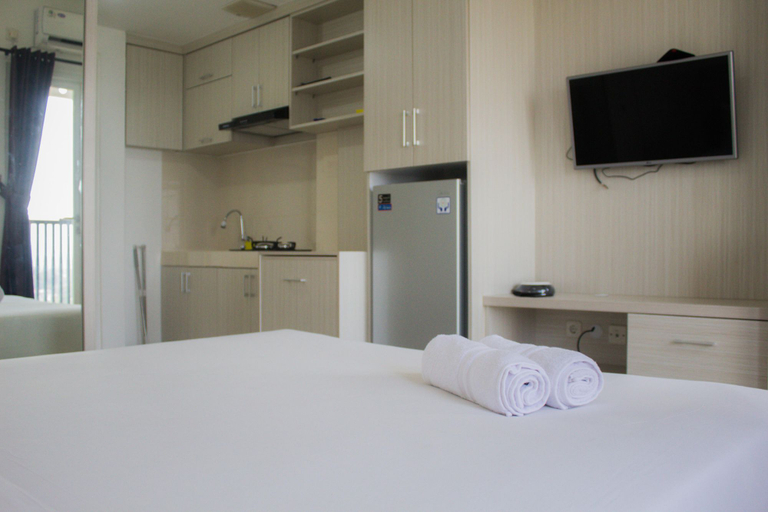 Bedroom 3, Comfort Studio Apartment at Urban Heights Residences By Travelio, Tangerang Selatan