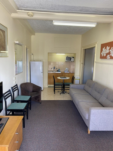 Public Area 2, Paddle Steamer Motel, Swan Hill - Central