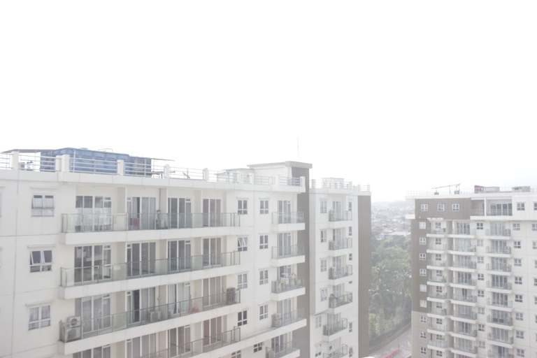 Exterior & Views 2, Cozy and Modern 1BR Apartment at Gateway Pasteur By Travelio, Bandung