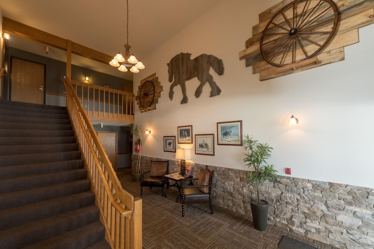 Public Area 2, Draft Horse Inn and Suites, Trempealeau