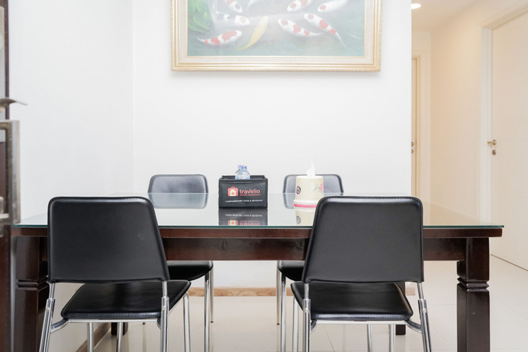 Dining Room 25